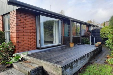 Photo of property in 2 Barrington Street, Somerfield, Christchurch, 8024