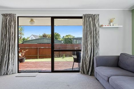 Photo of property in 19 Arthur Crescent, Hilltop, Taupo, 3330