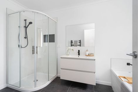 Photo of property in 77 Maturiki Drive, Ruakaka, One Tree Point, 0118