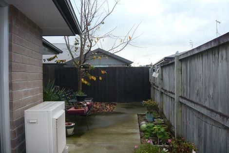 Photo of property in 27u8 Jones Crescent, Melville, Hamilton, 3206