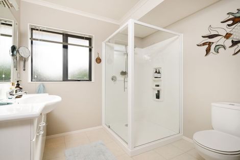 Photo of property in 27 Leafield Crescent, Henderson, Auckland, 0612