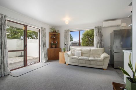 Photo of property in 1 Carrick Robertson Place, Waihi, 3610