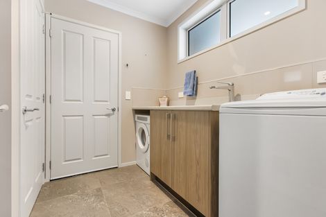 Photo of property in 4 Houlahan Street, Clyde, 9330