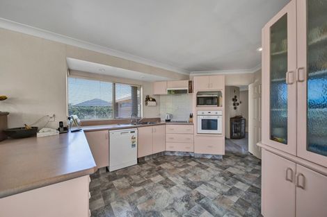 Photo of property in 189a Waihi Road, Hawera, 4610