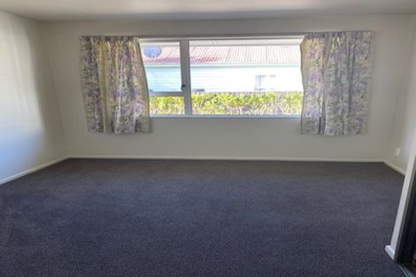 Photo of property in 64 Crofton Road, Harewood, Christchurch, 8051
