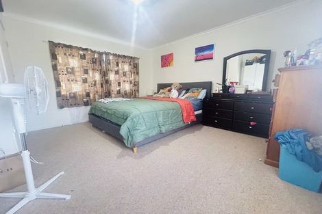 Photo of property in 255 Titirangi Road, Titirangi, Auckland, 0604