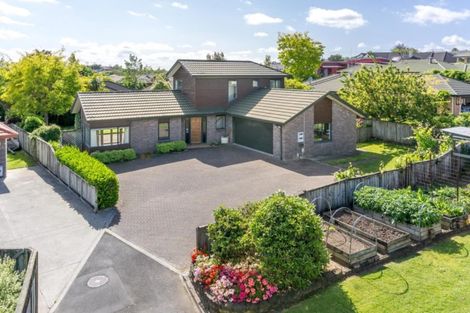 Photo of property in 24 Caversham Drive, Rototuna, Hamilton, 3210