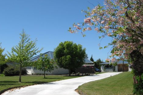 Photo of property in 32 Mansfield Drive, Kaiapoi, 7630