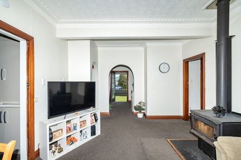 Photo of property in 9 Ossian Street, Milton, 9220