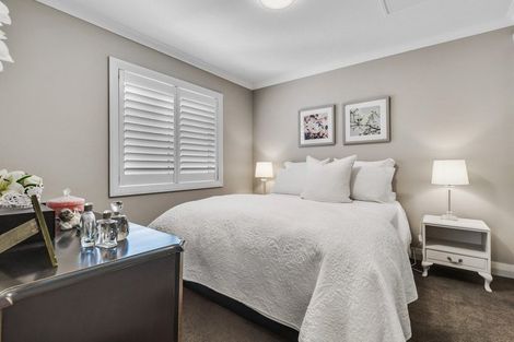 Photo of property in 17 Landmark Terrace, Orewa, 0931