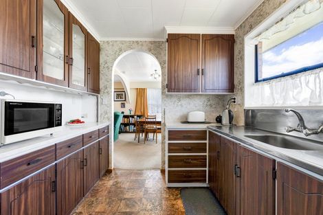 Photo of property in 301a South Road, Hawera, 4610