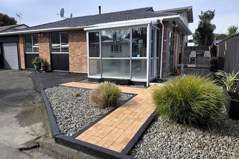 Photo of property in 2/29 Clouston Park Road, Clouston Park, Upper Hutt, 5018