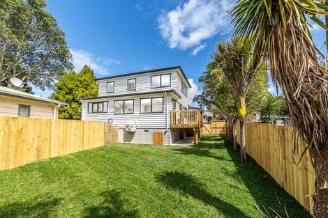 Photo of property in 14a Rosalind Road, Glenfield, Auckland, 0629