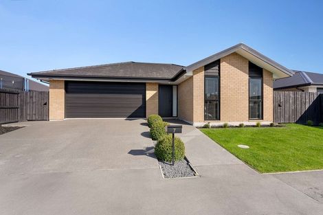 Photo of property in 7 Selfe Crescent, Burwood, Christchurch, 8083