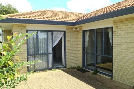 Photo of property in 2 Genesis Place, Flat Bush, Auckland, 2019