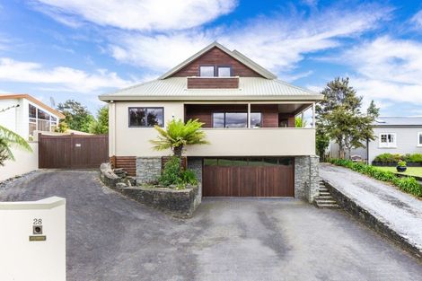 Photo of property in 28 Tahawai Street, Turangi, 3334