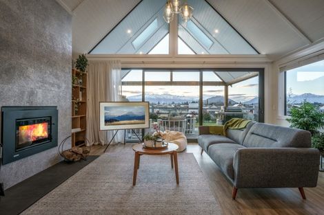 Photo of property in 3 Marjon Drive, Wanaka, 9305