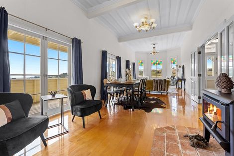 Photo of property in 17d Nelson Street, Helensville, 0800