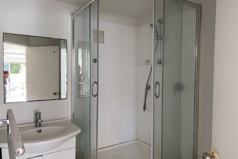 Photo of property in 3 Longburn Road, Henderson, Auckland, 0610