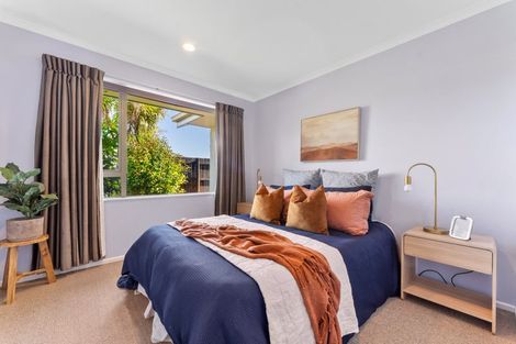 Photo of property in 12 Lionel Place, Mapua, 7005