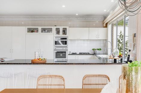Photo of property in 35 Mccahill Views, Botany Downs, Auckland, 2010