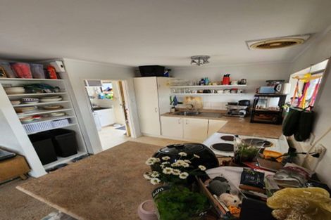 Photo of property in 1/11 Cromdale Avenue, Highland Park, Auckland, 2010