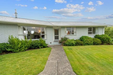 Photo of property in 46 Oakley Crescent, Hornby, Christchurch, 8042