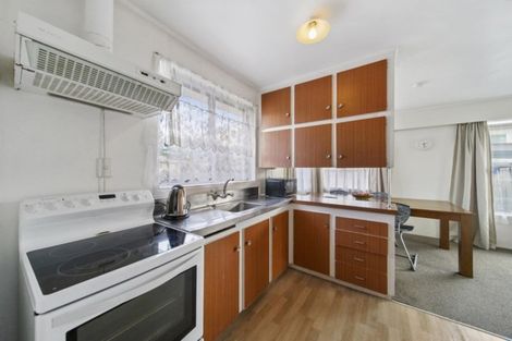 Photo of property in 2/6 Cornwall Road, Papatoetoe, Auckland, 2025