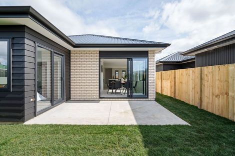 Photo of property in 3/27 Cotton Street, Saint Andrews, Hamilton, 3200