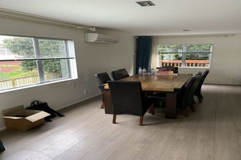Photo of property in 121a Bruce Road, Glenfield, Auckland, 0629