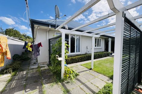 Photo of property in 6 Holly Court, Palmerston North, 4410