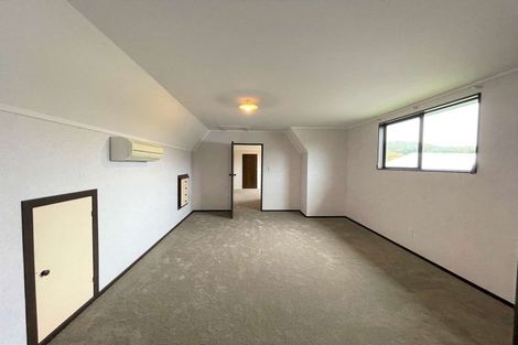 Photo of property in 9 Main Street, Hunterville, 4730
