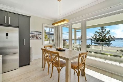Photo of property in 46 Main Road, Mount Pleasant, Christchurch, 8081