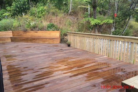 Photo of property in 168a Scenic Drive, Titirangi, Auckland, 0604