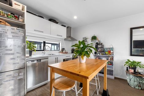 Photo of property in 11/22 Ashley Place, Papamoa Beach, Papamoa, 3118