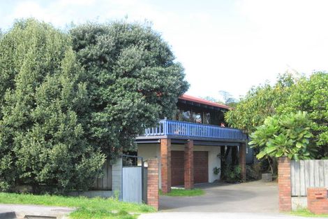 Photo of property in 2 James Henry Avenue, Papamoa Beach, Papamoa, 3118