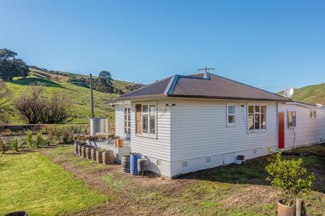 Photo of property in 40 Jones Road, Porangahau, 4293