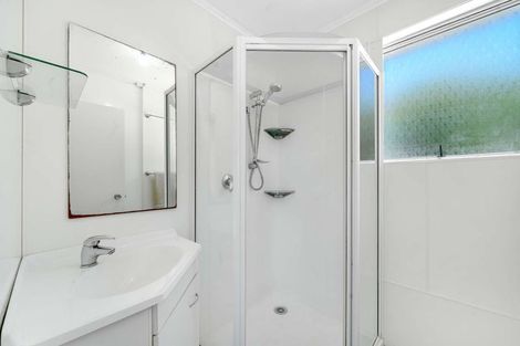 Photo of property in 10 Glucina Place, Glen Eden, Auckland, 0602