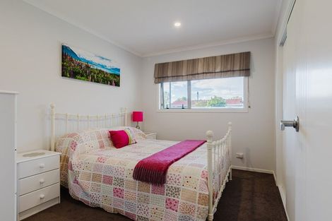 Photo of property in 21 Chamberlain Road, Masterton, 5888