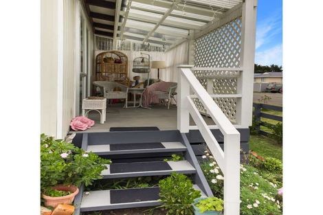 Photo of property in 67 Koputara Road, Himatangi Beach, Foxton, 4891