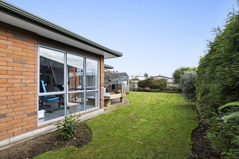 Photo of property in 69 Murray Avenue, Hawera, 4610