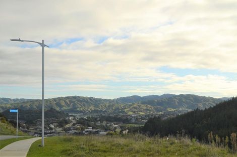 Photo of property in 48 Schooner Drive, Whitby, Porirua, 5024