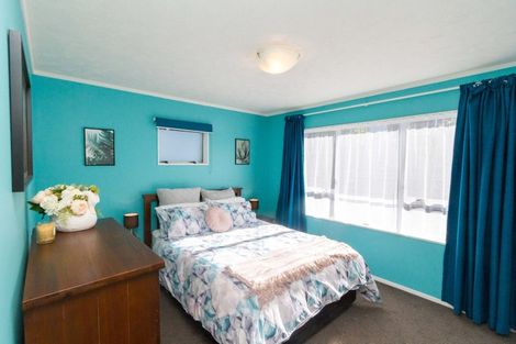 Photo of property in 33 Thimble Lane, Whitby, Porirua, 5024