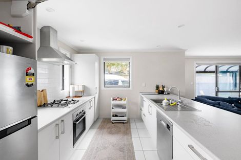 Photo of property in 9u1 Matipo Crescent, Pukete, Hamilton, 3200