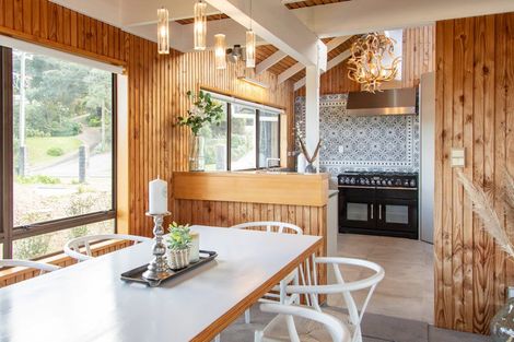 Photo of property in 8 Grey Avenue, Tairua, 3508