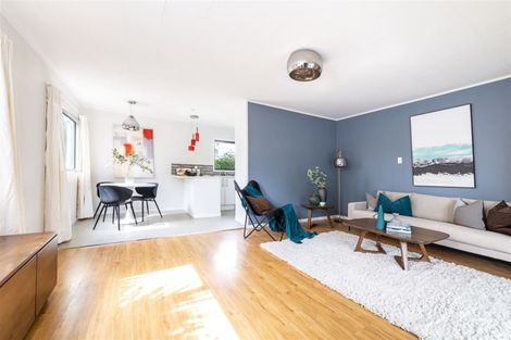 Photo of property in 30 Silverstone Place, Henderson, Auckland, 0612