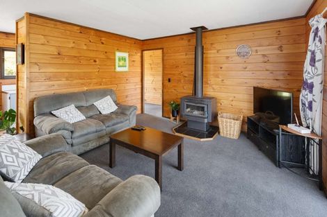 Photo of property in 9 Wilson Road, Hunterville, 4730