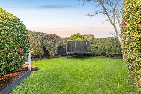 Photo of property in 83 Hutchinsons Road, Bucklands Beach, Auckland, 2014