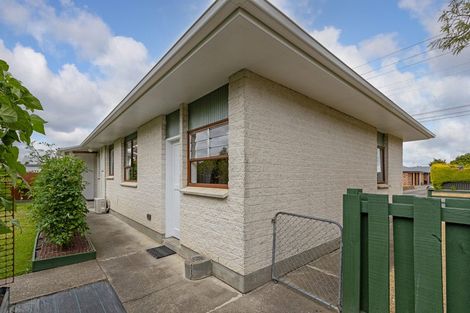 Photo of property in 4 Chamberlain Road, Masterton, 5810
