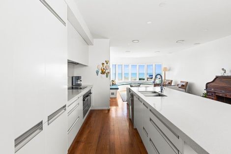 Photo of property in 70 The Esplanade, Westshore, Napier, 4110